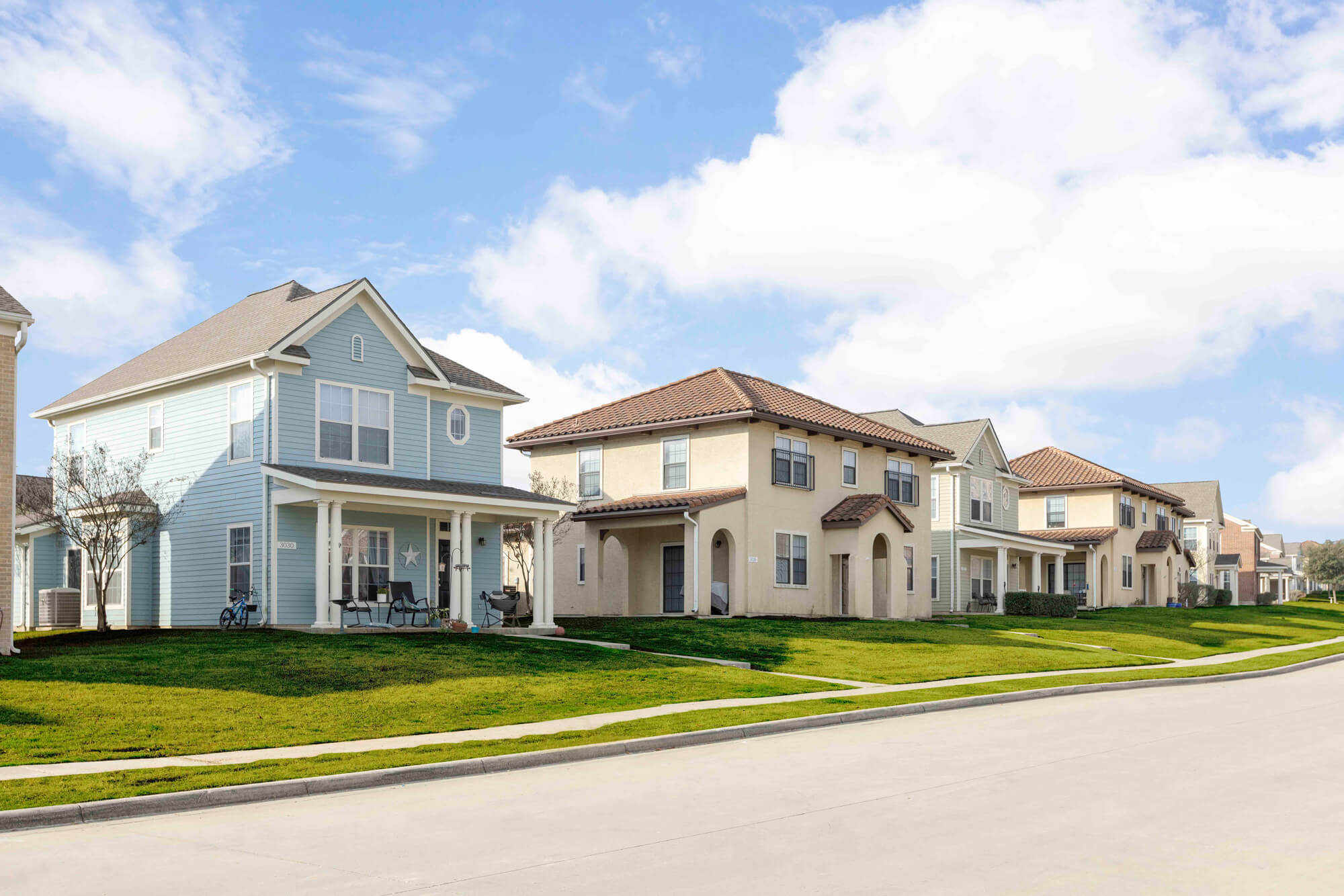 Ft. Sam Houses lining the street